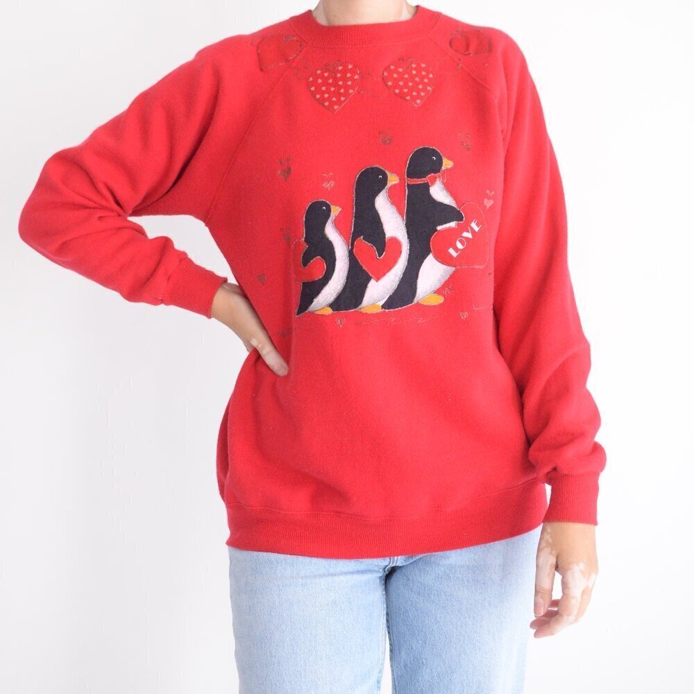 Vintage Hanes Sport Red Crew w Penguin  Holding Hearts Valentines Sweater L